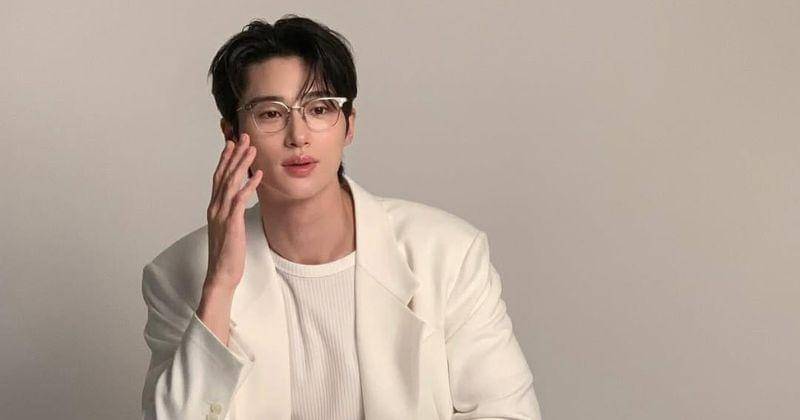 Instagram.com/byeonwooseok